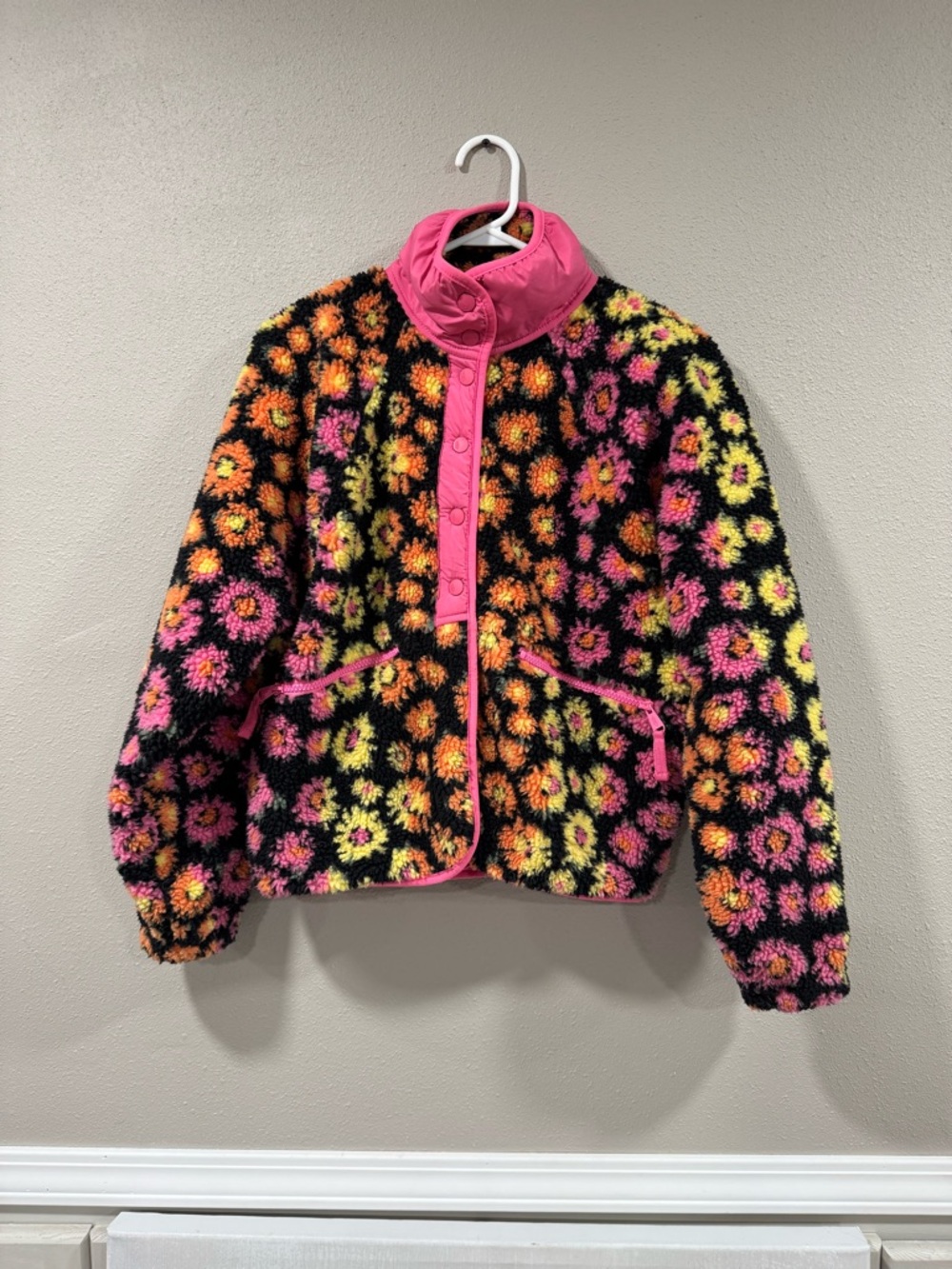 Free People Movement Rocky Ridge Jacket in Pink Daisy Floral Print - Picture 3 of 7